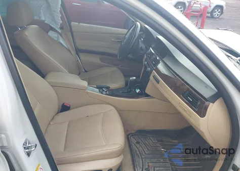 2009 BMW 328 Xi Sulev z USA, uszkodzony, nr VIN WBAPK53589A510498